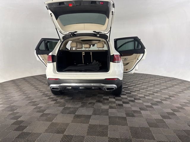 Used 2022 Mercedes-Benz GLC 300 4MATIC image 15