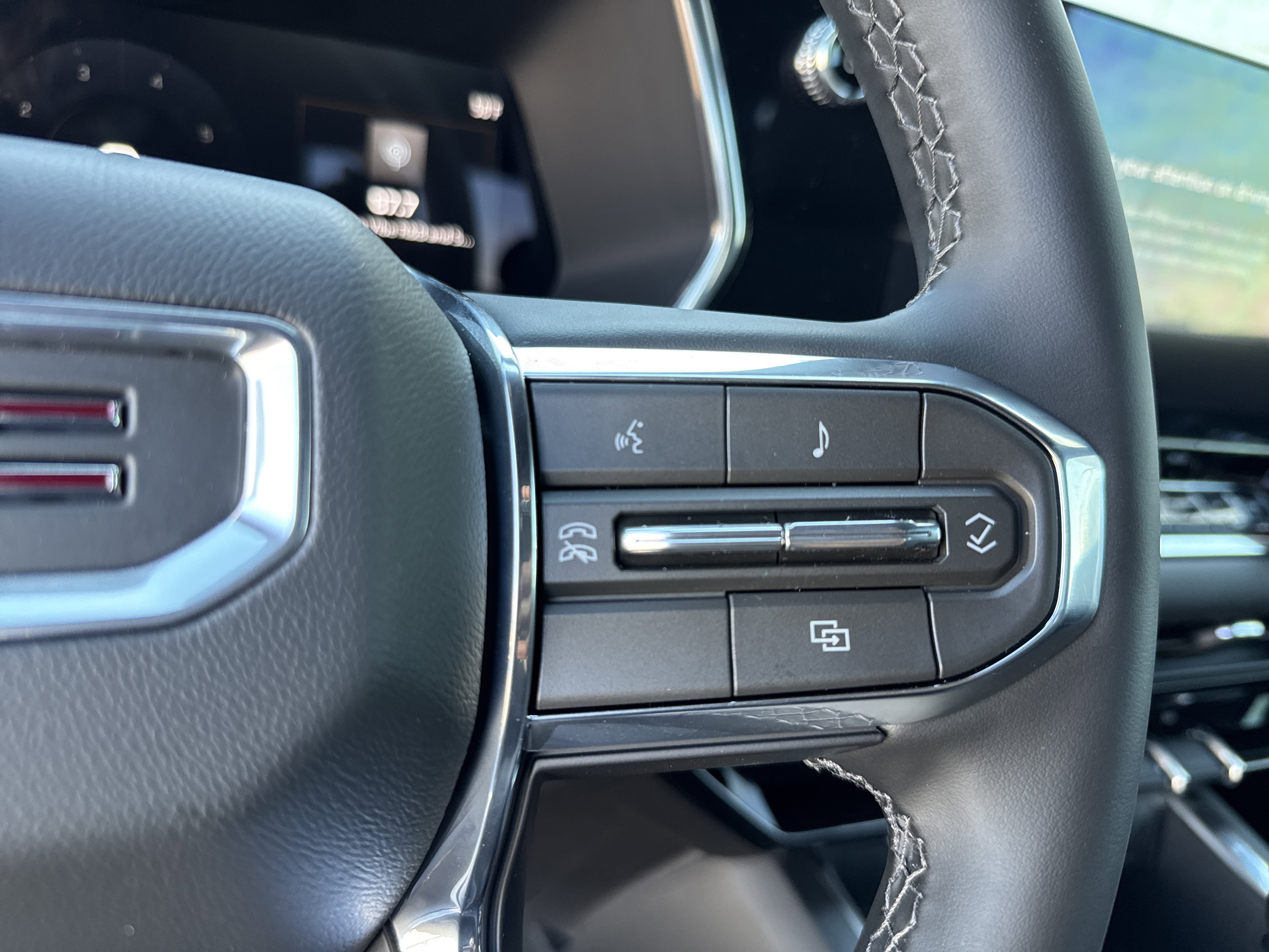 New 2026 GMC Canyon Elevation w/ Convenience Package image 19