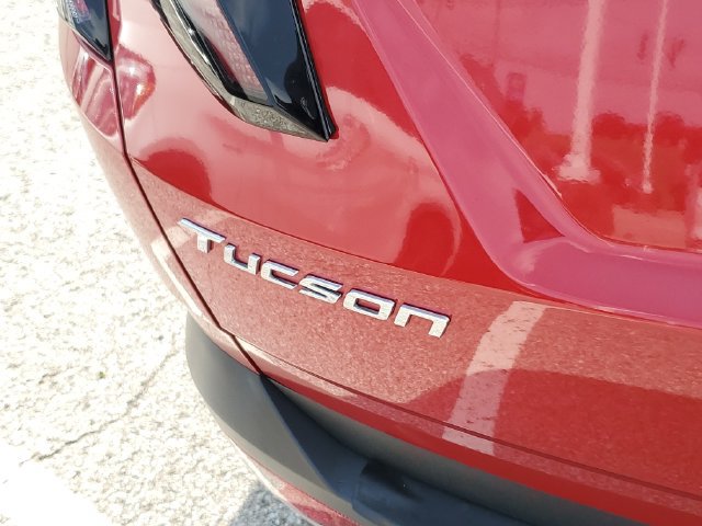 Used 2022 Hyundai Tucson SEL w/ Cargo Package AWD/4WD image 10