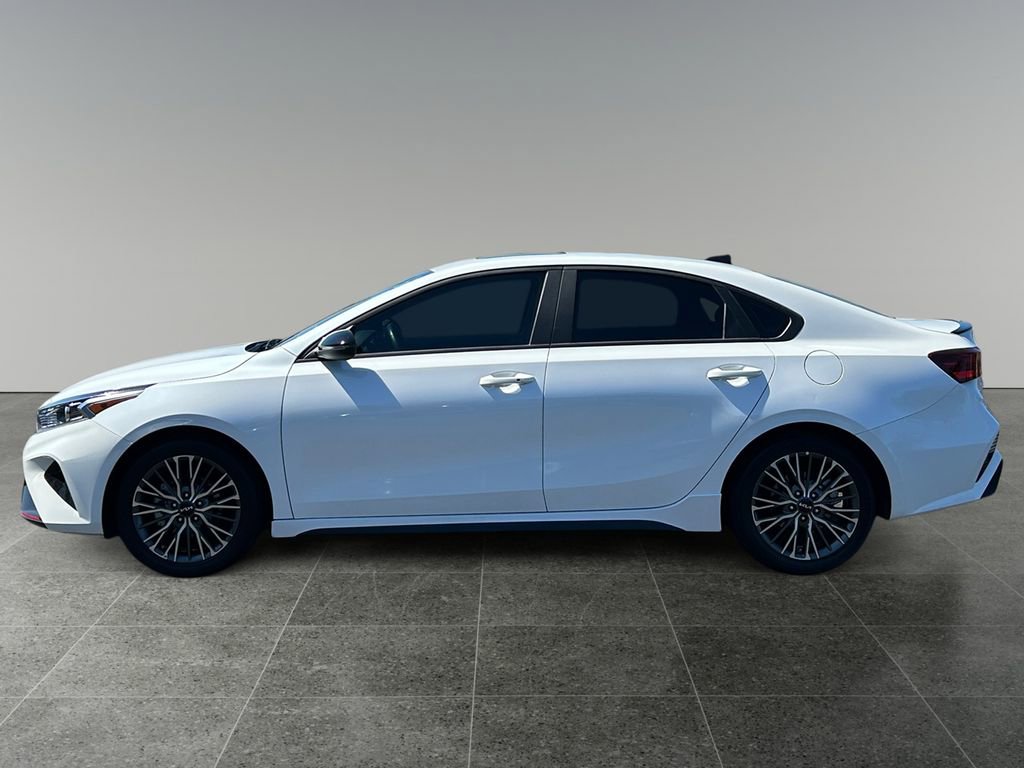 Used 2024 Kia Forte GT-Line w/ GT-Line Premium Package FWD image 6