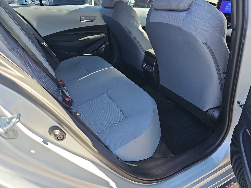 Used 2024 Toyota Corolla SE image 14