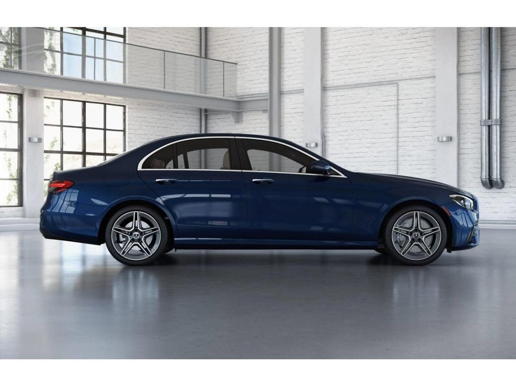 Used 2023 Mercedes-Benz E 350 4MATIC Sedan image 17