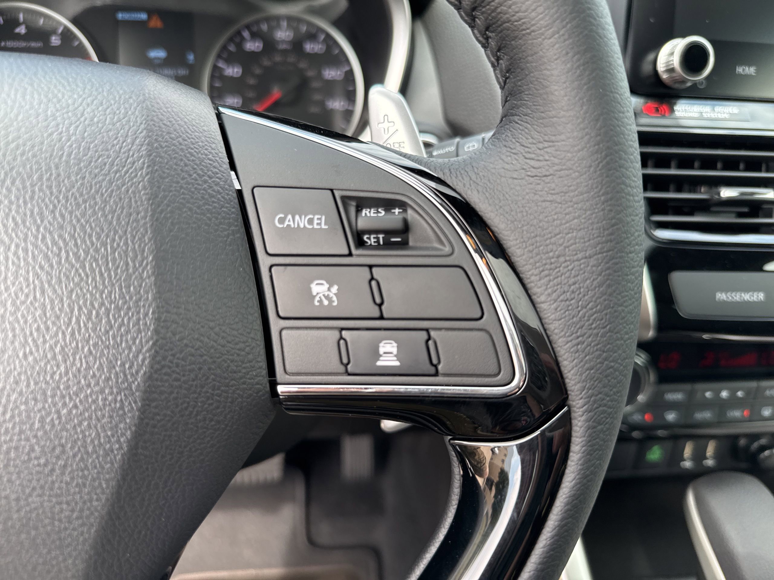 New 2026 Mitsubishi Eclipse Cross SEL image 13