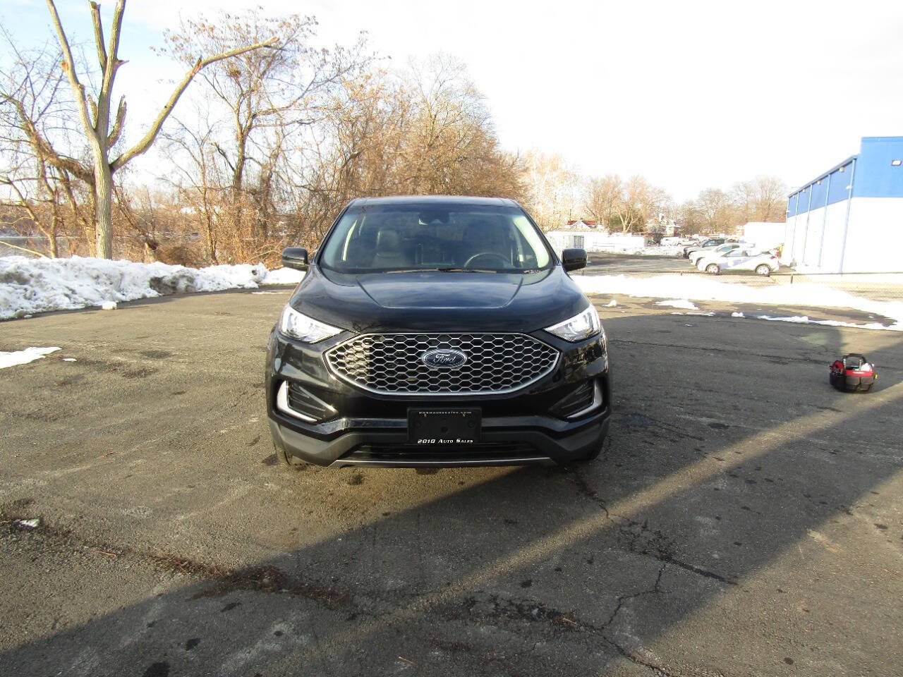 Used 2023 Ford Edge SEL image 9