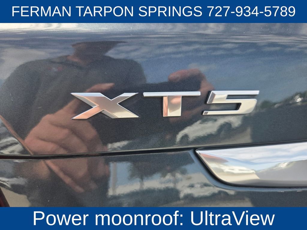 Used 2021 Cadillac XT5 Premium Luxury AWD/4WD image 18