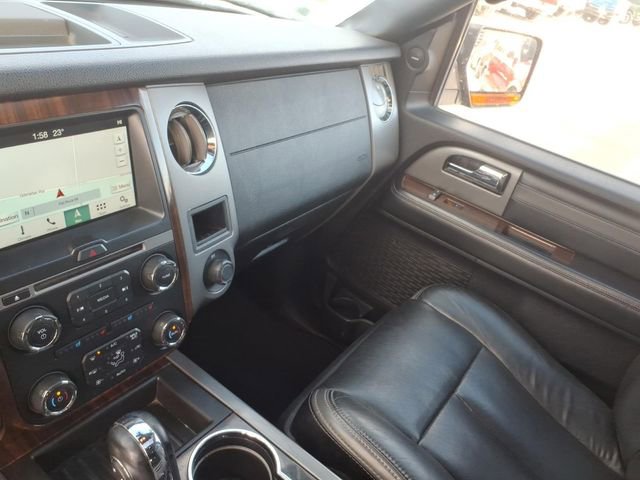 Used 2017 Ford Expedition Max Platinum image 23