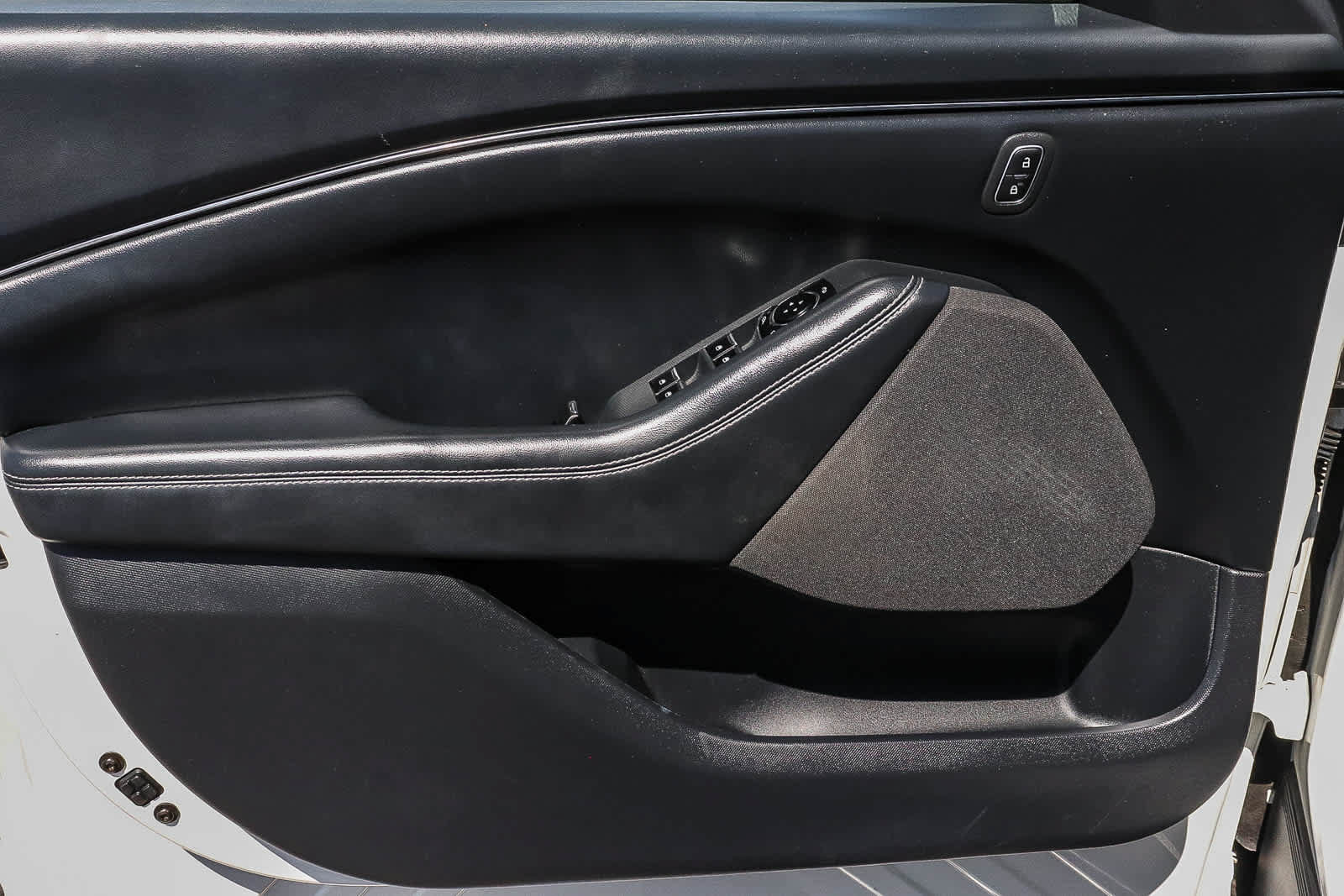 Used 2023 Ford Mustang Mach-E Select RWD image 30