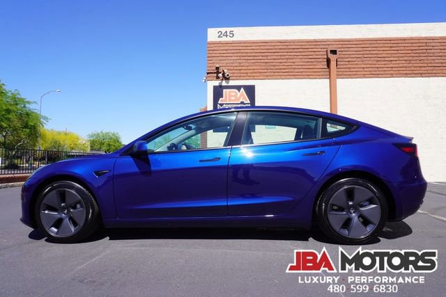 Used 2023 Tesla Model 3 Standard Range image 10