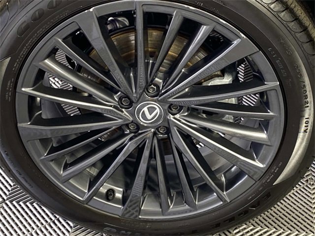 Used 2024 Lexus RX 350 Premium w/ Convenience Package image 29