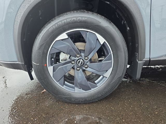 New 2026 Nissan Rogue SV w/ SV Premium Package image 27