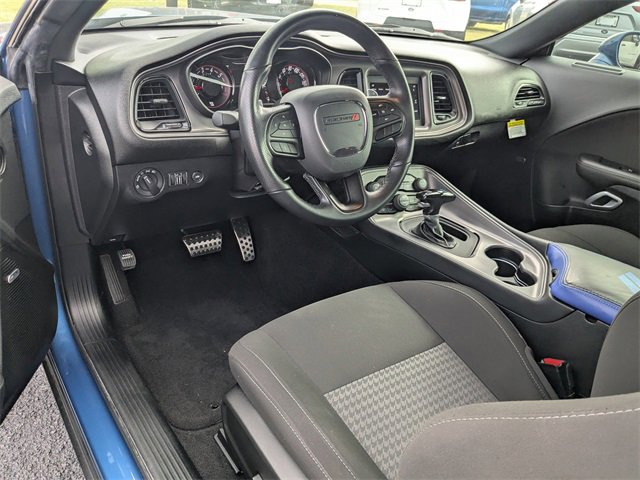 Used 2023 Dodge Challenger R/T w/ Blacktop Package image 16