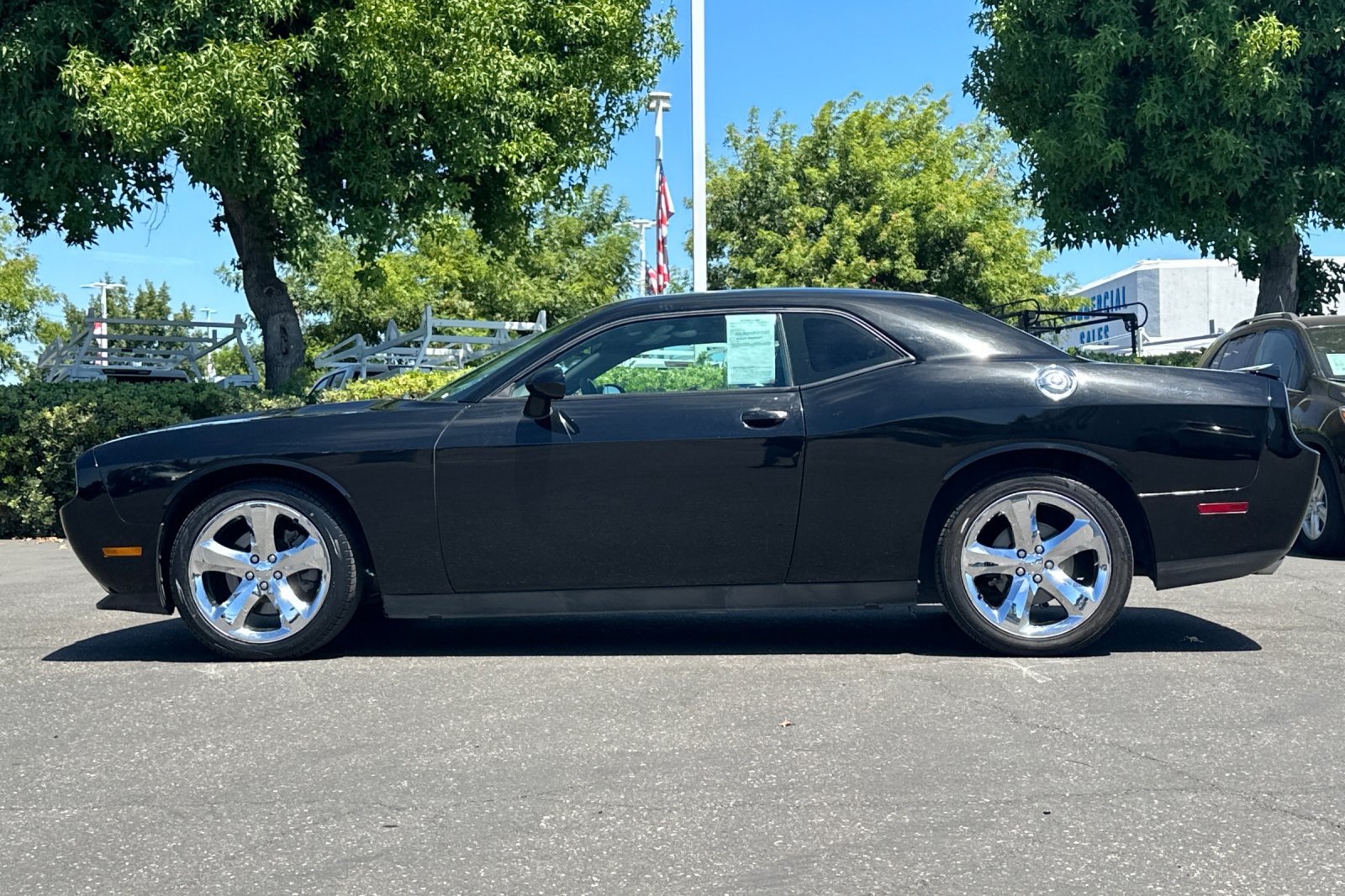 Used 2013 Dodge Challenger SXT w/ Super Sport Group RWD image 7