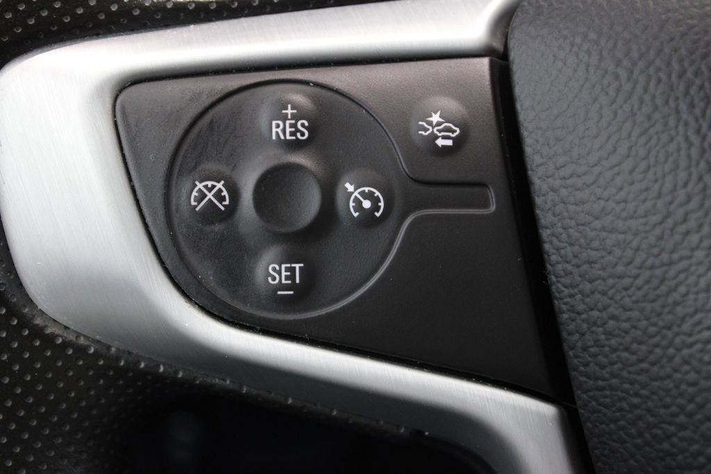 Used 2024 GMC Terrain SLE image 20