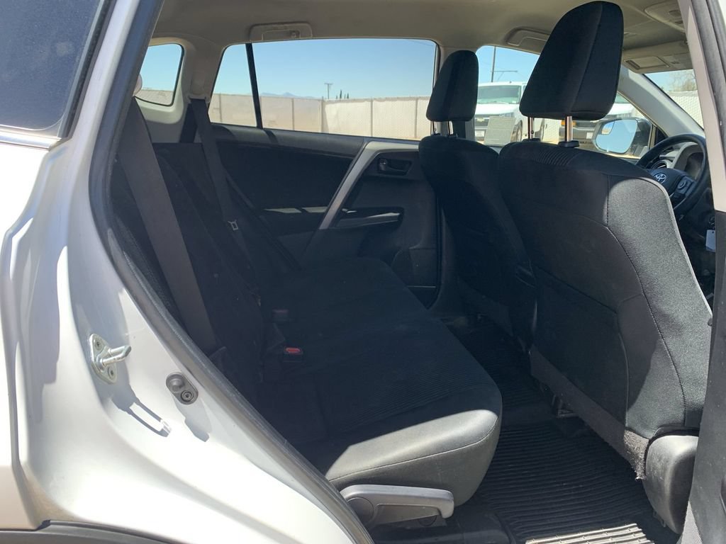 Used 2018 Toyota RAV4 LE w/ All Weather Liner Package AWD/4WD image 26