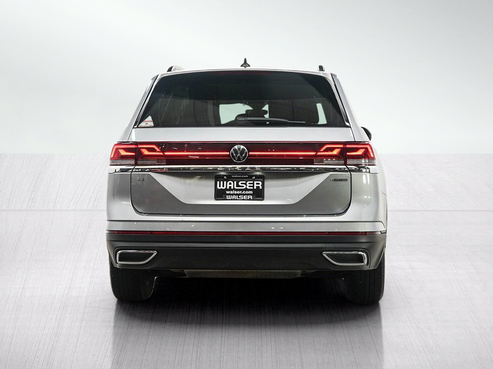 Used 2026 Volkswagen Atlas SE AWD/4WD image 4