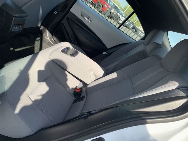 Used 2025 Toyota Corolla SE image 10