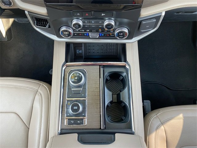 Used 2024 Ford Expedition Max Limited image 18
