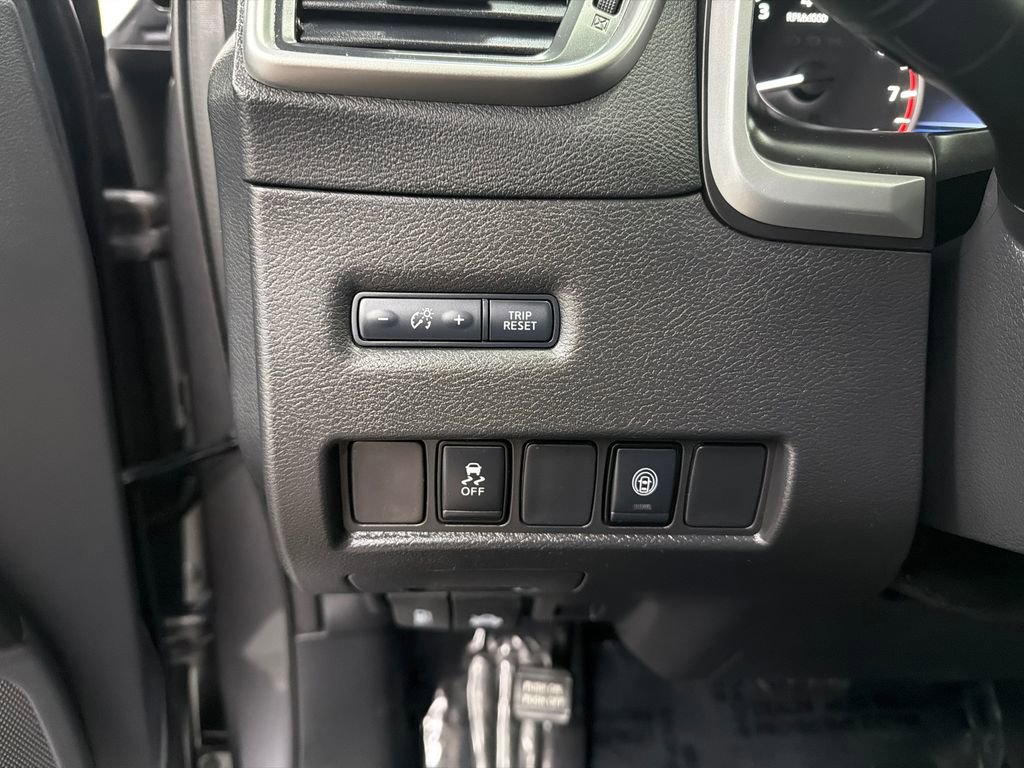 Used 2024 Nissan Murano SV image 30