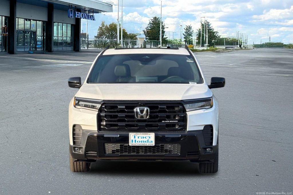 New 2026 Honda Pilot Black Edition image 16