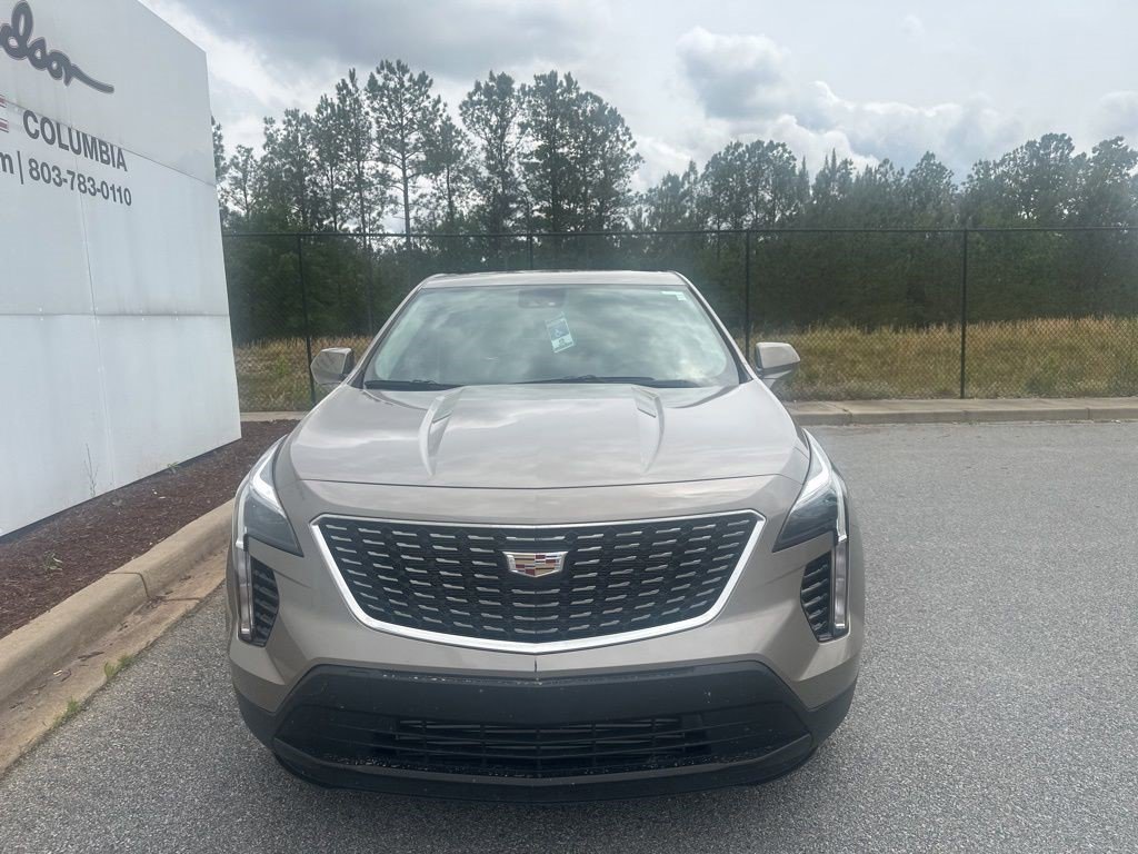 Certified 2023 Cadillac XT4 Luxury w/ Driver Awareness Package FWD image 2