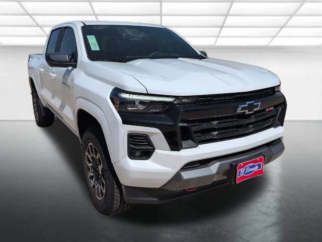 New 2025 Chevrolet Colorado Z71 w/ Technology Package AWD/4WD image 1