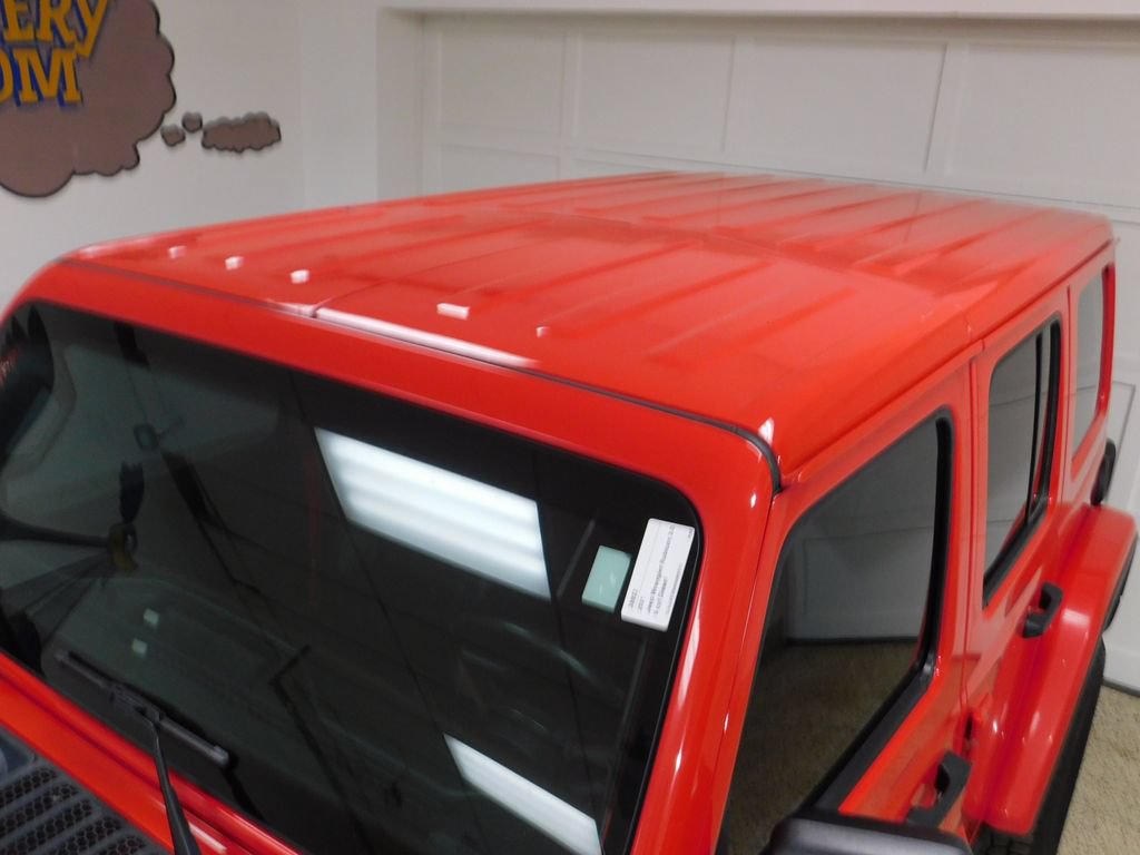 Used 2021 Jeep Wrangler Unlimited Rubicon w/ Dual Top Group AWD/4WD image 23