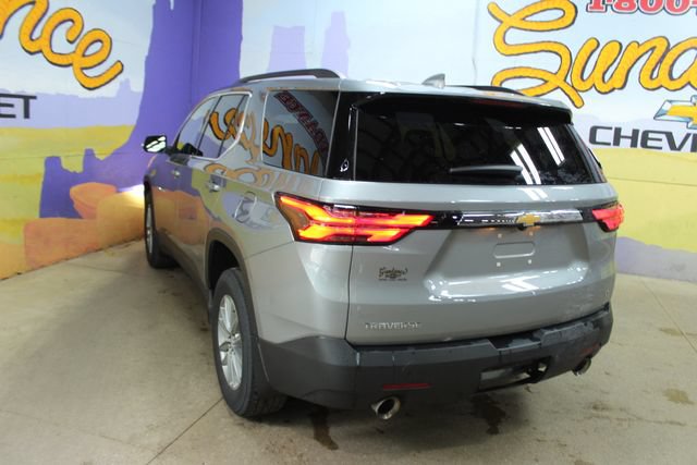Used 2023 Chevrolet Traverse LT FWD image 6