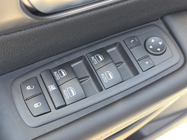 New 2026 Chrysler Voyager LX FWD image 23
