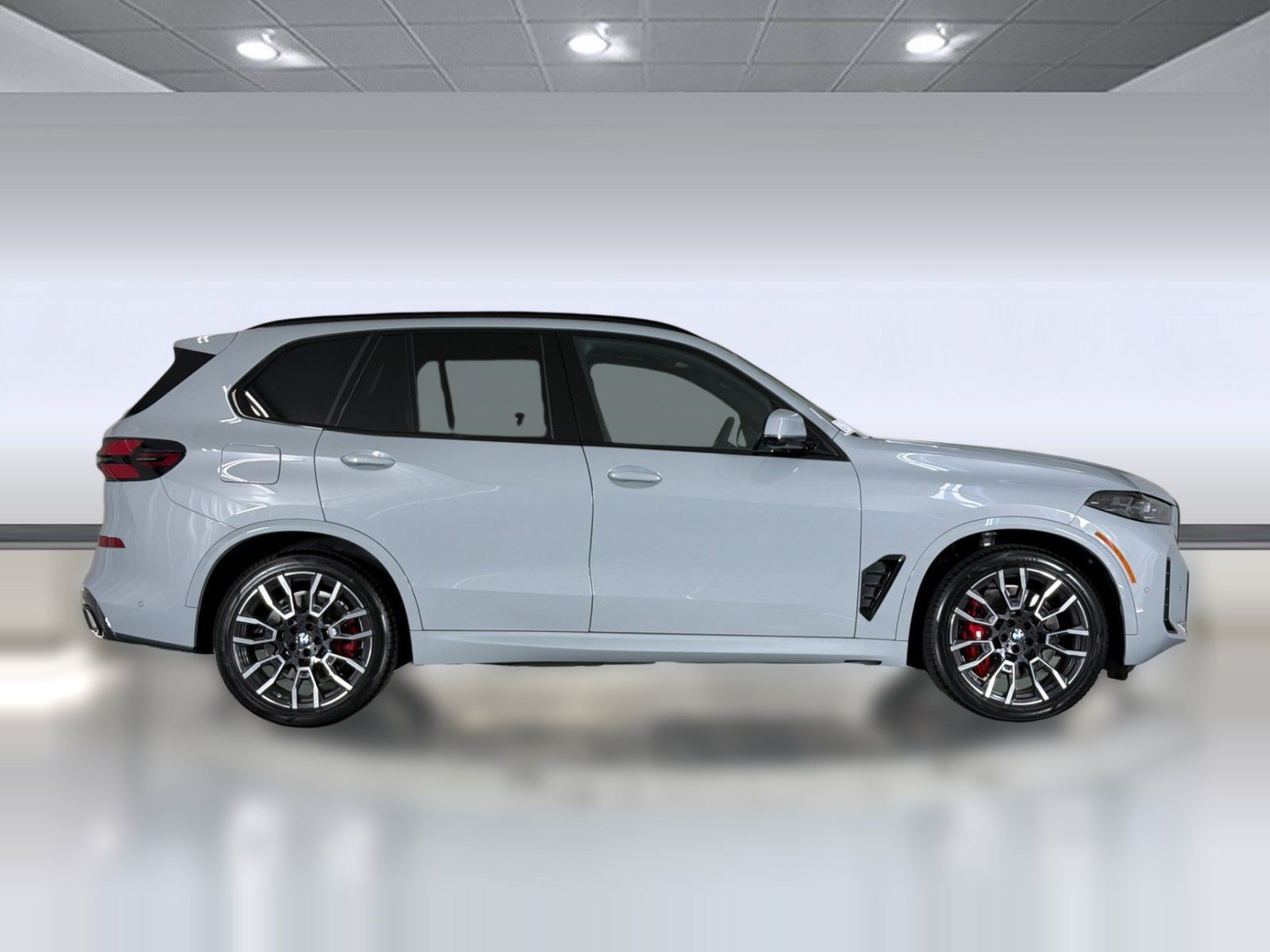 New 2026 BMW X5 xDrive50e w/ M Sport Package AWD/4WD image 8