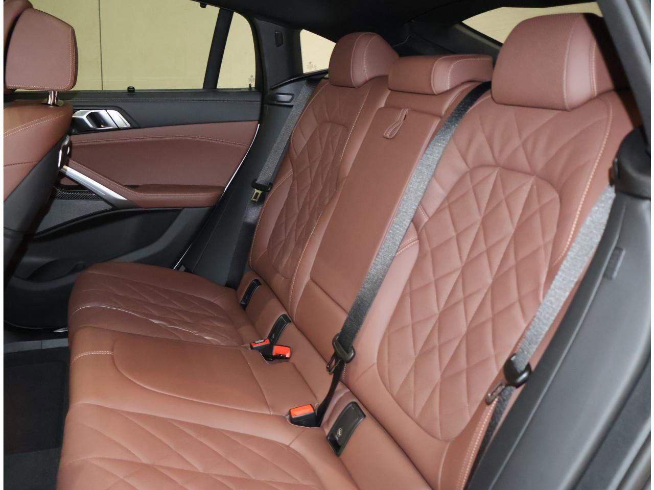 New 2027 BMW X6 M60i AWD/4WD image 17