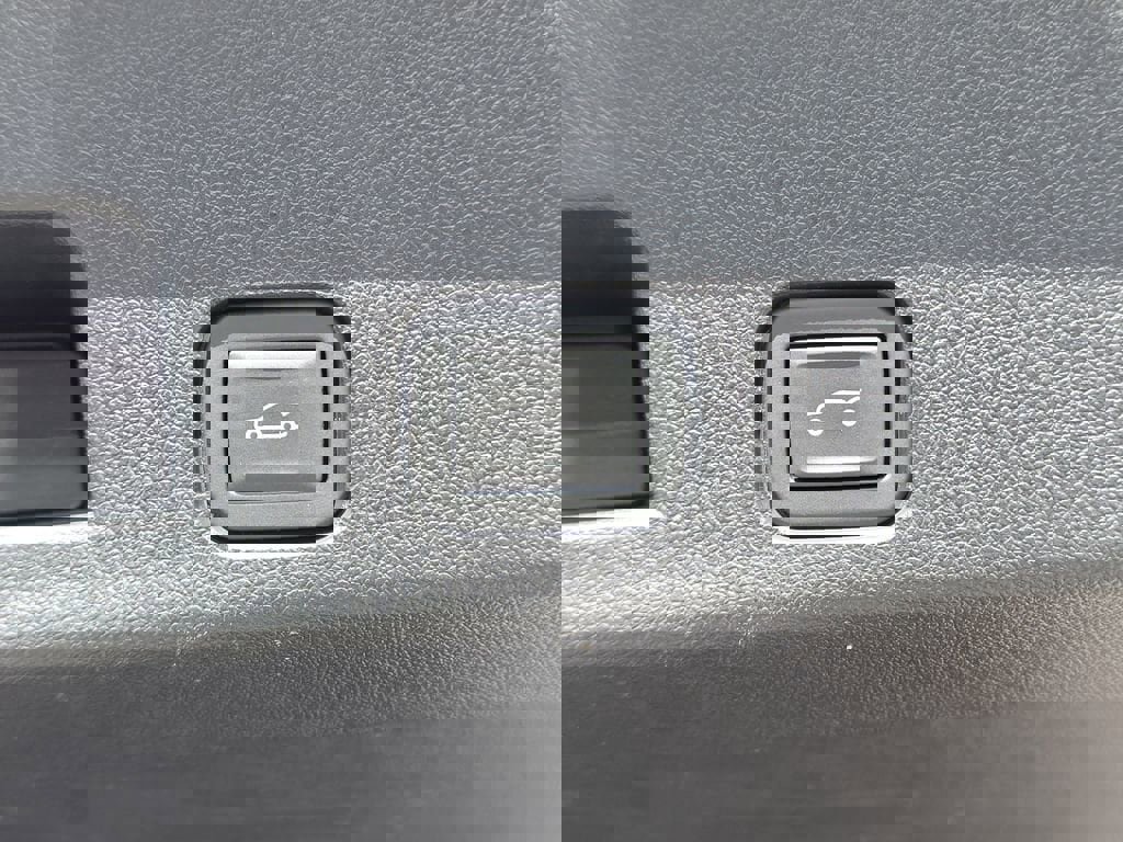 Certified 2024 Chevrolet Traverse Z71 w/ Enhanced Driving Package image 10