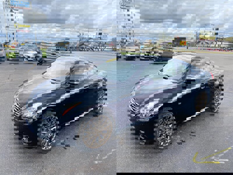 Used 2015 INFINITI Q60 Sport w/ Premium Package image 6