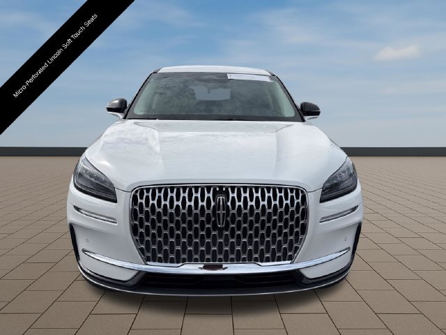 Used 2023 Lincoln Corsair AWD w/ Equipment Group 101A image 11