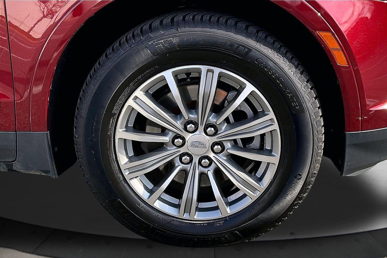 Used 2017 Cadillac XT5 Luxury w/ Driver Awareness Package image 36