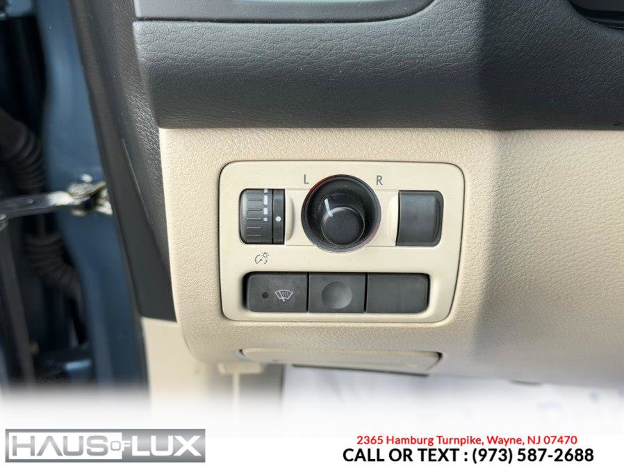 Used 2006 Subaru Outback 2.5i Limited AWD/4WD image 27