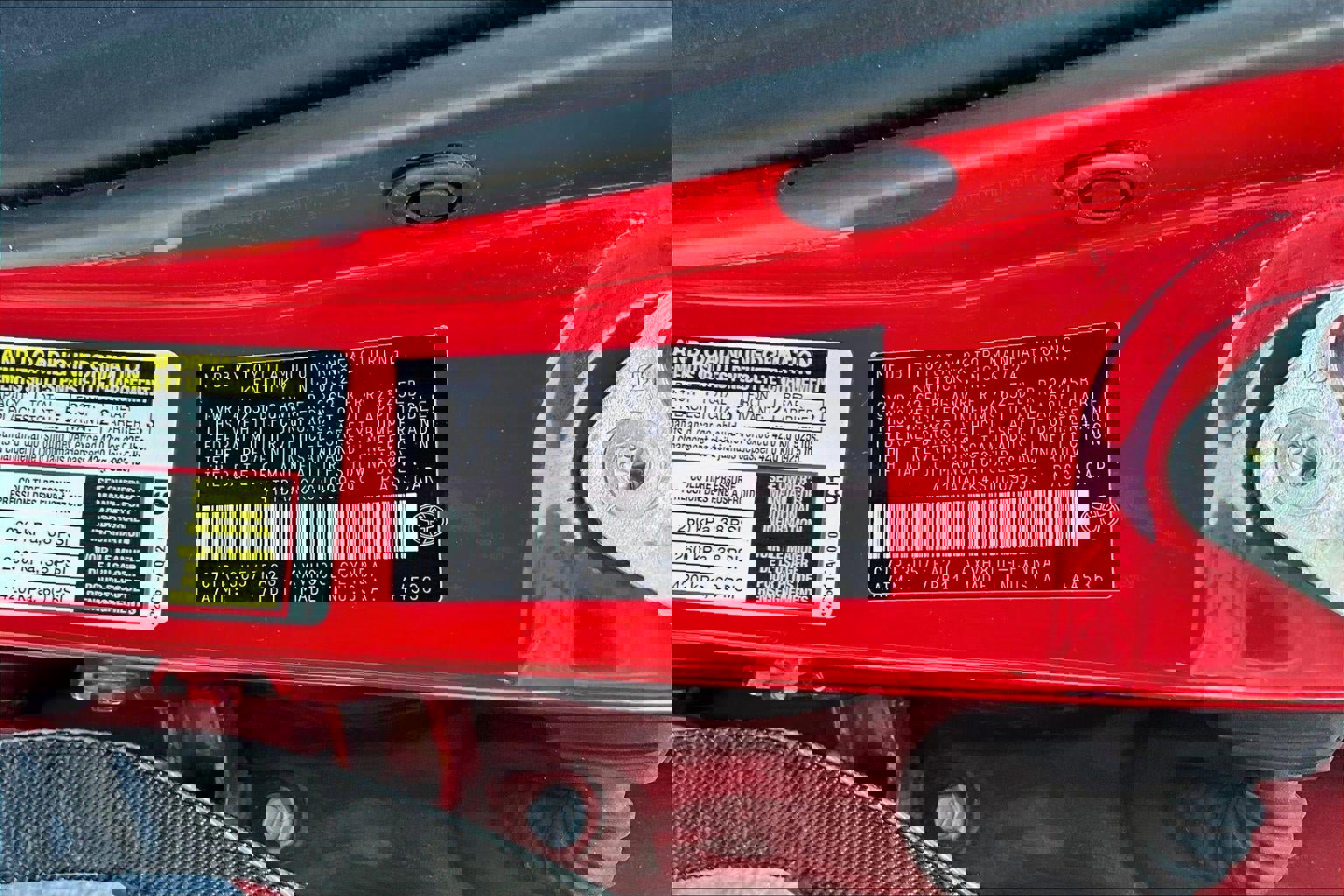 Used 2025 Toyota Camry LE FWD image 32