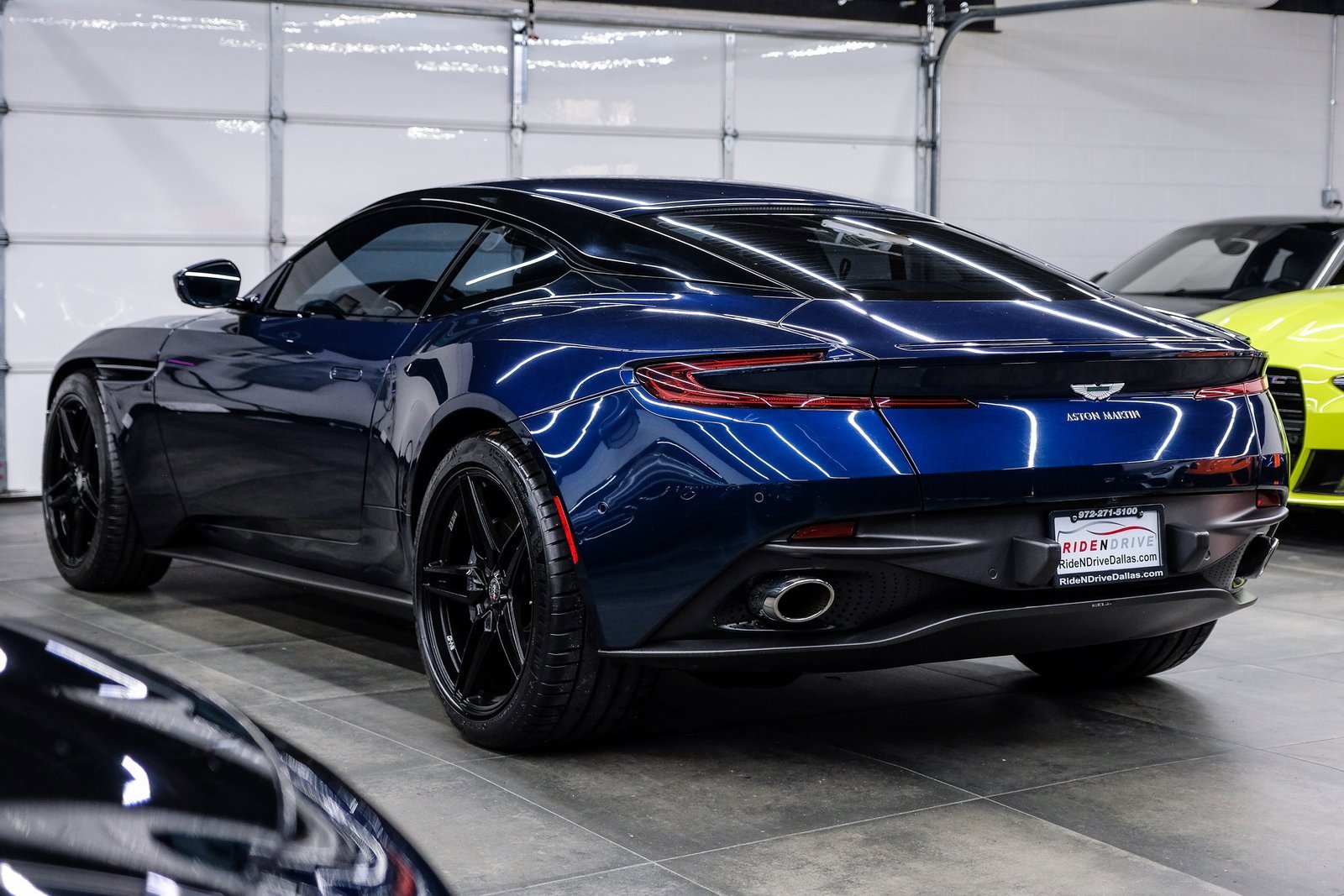 Used 2018 Aston Martin DB11 V12 image 17