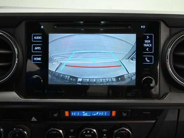 Used 2016 Toyota Tacoma TRD Off-Road w/ Premium & Technology Package AWD/4WD image 18