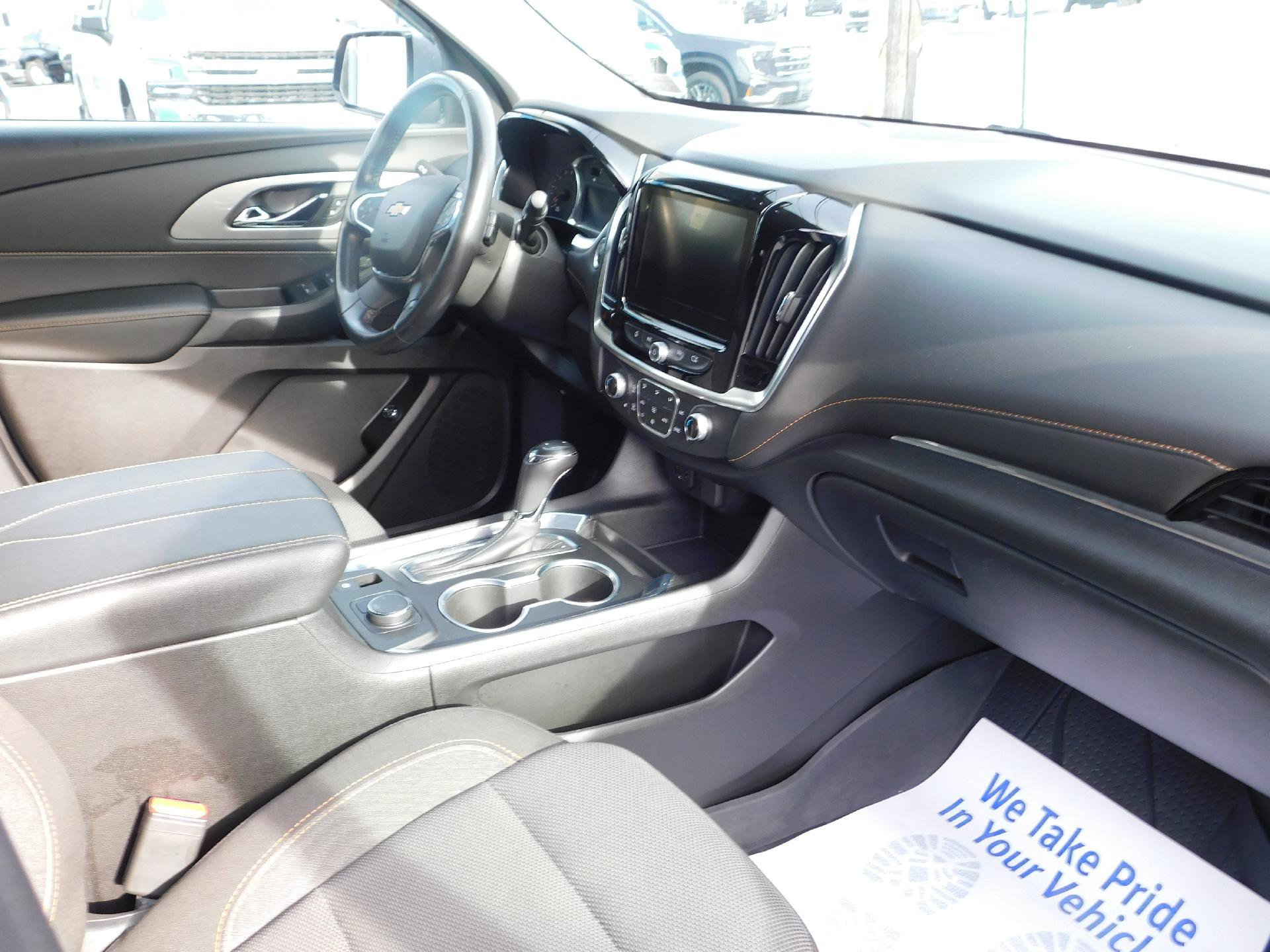 Used 2019 Chevrolet Traverse LT w/ LPO, Floor Liner Package image 17