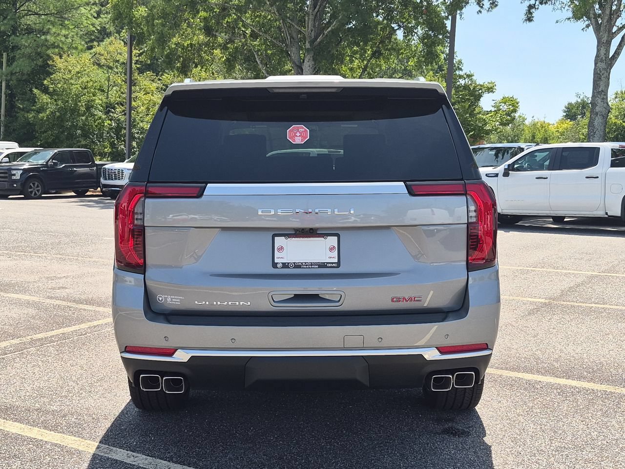 New 2026 GMC Yukon XL Denali w/ Denali Reserve Package AWD/4WD image 7