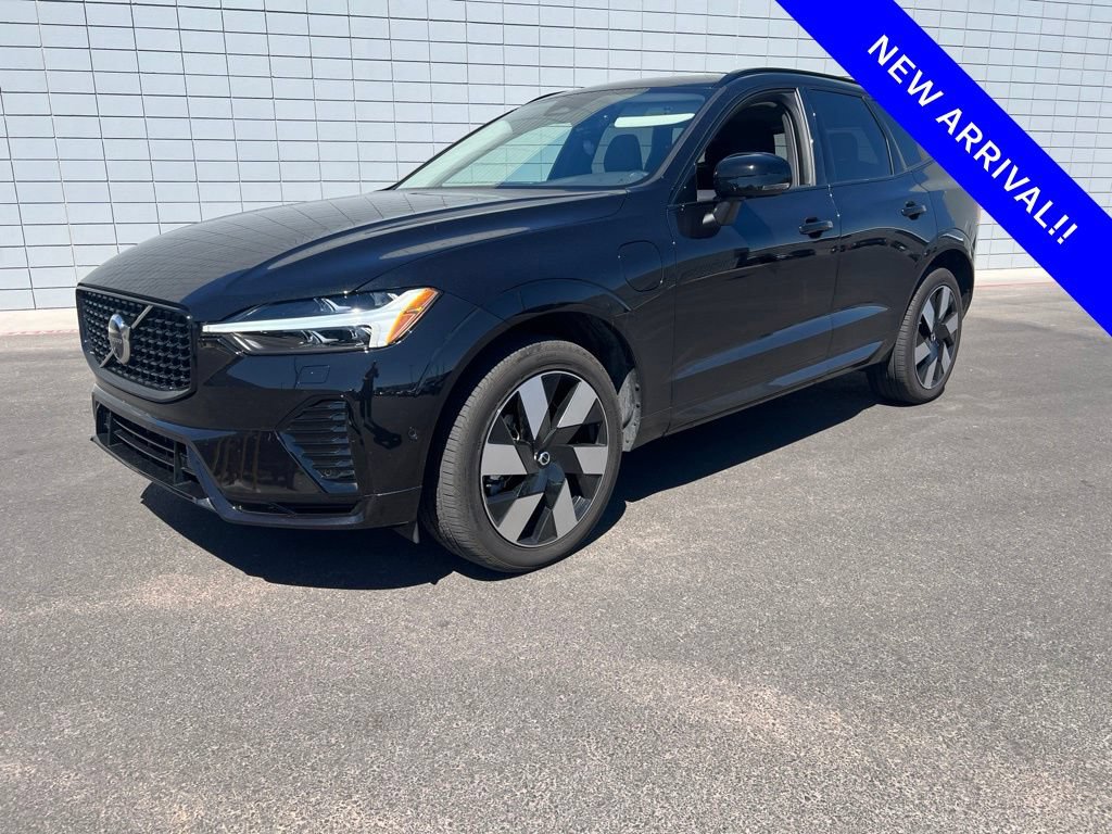 Certified 2024 Volvo XC60 T8 Plus w/ Climate Package AWD/4WD image 2