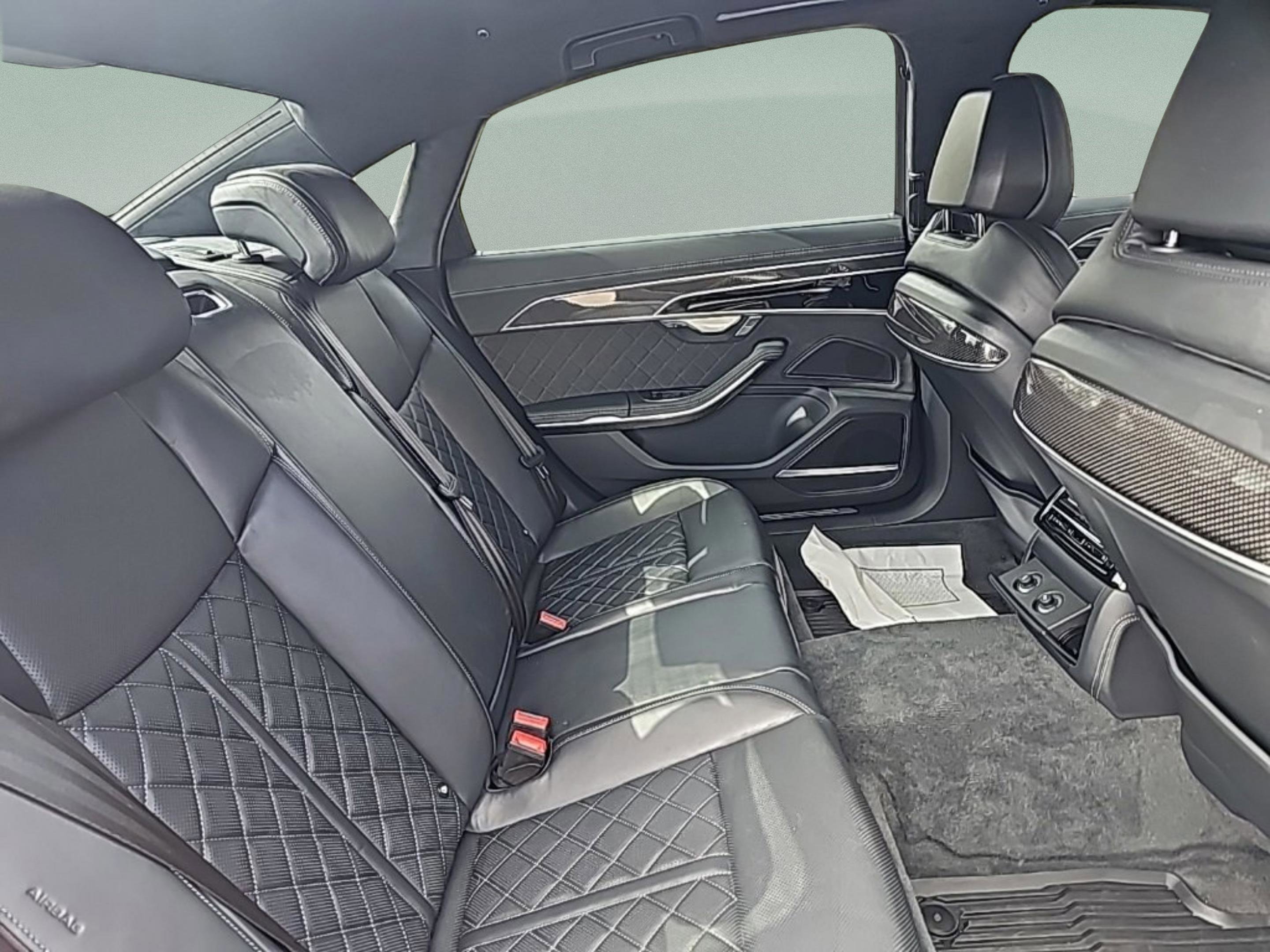 Used 2024 Audi S8 w/ S8 Comfort Plus Package image 26