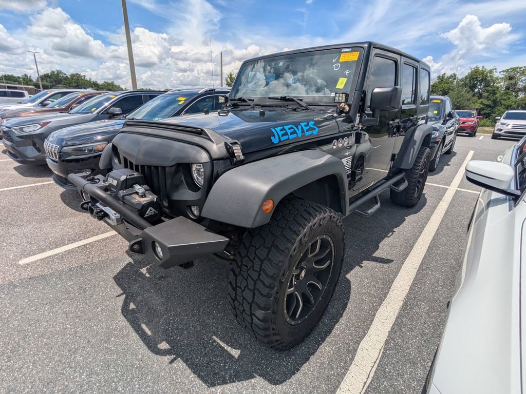 Used 2017 Jeep Wrangler Unlimited Sport w/ LED Lighting Group AWD/4WD image 3