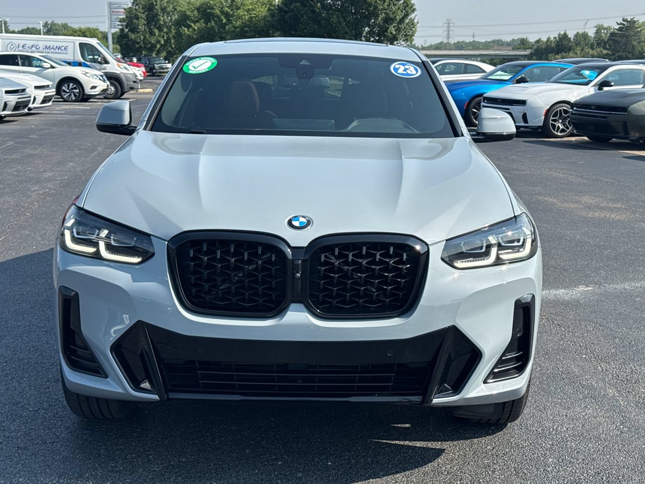 Used 2023 BMW X4 xDrive30i w/ M Sport Package AWD/4WD image 8