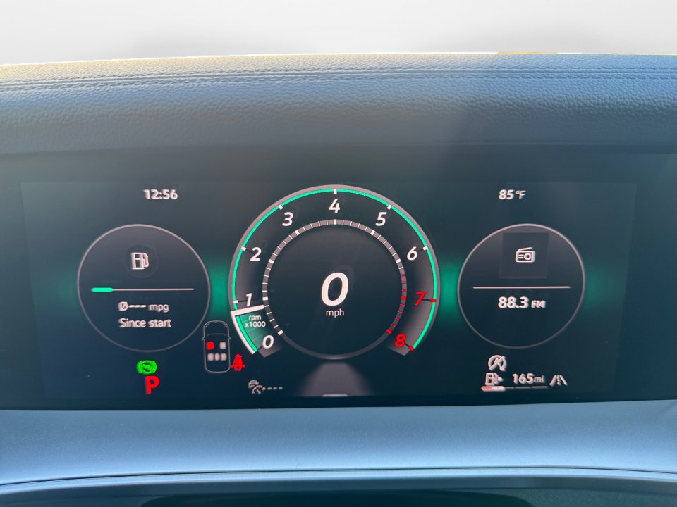 New 2026 Volkswagen Tiguan SE R-Line image 11