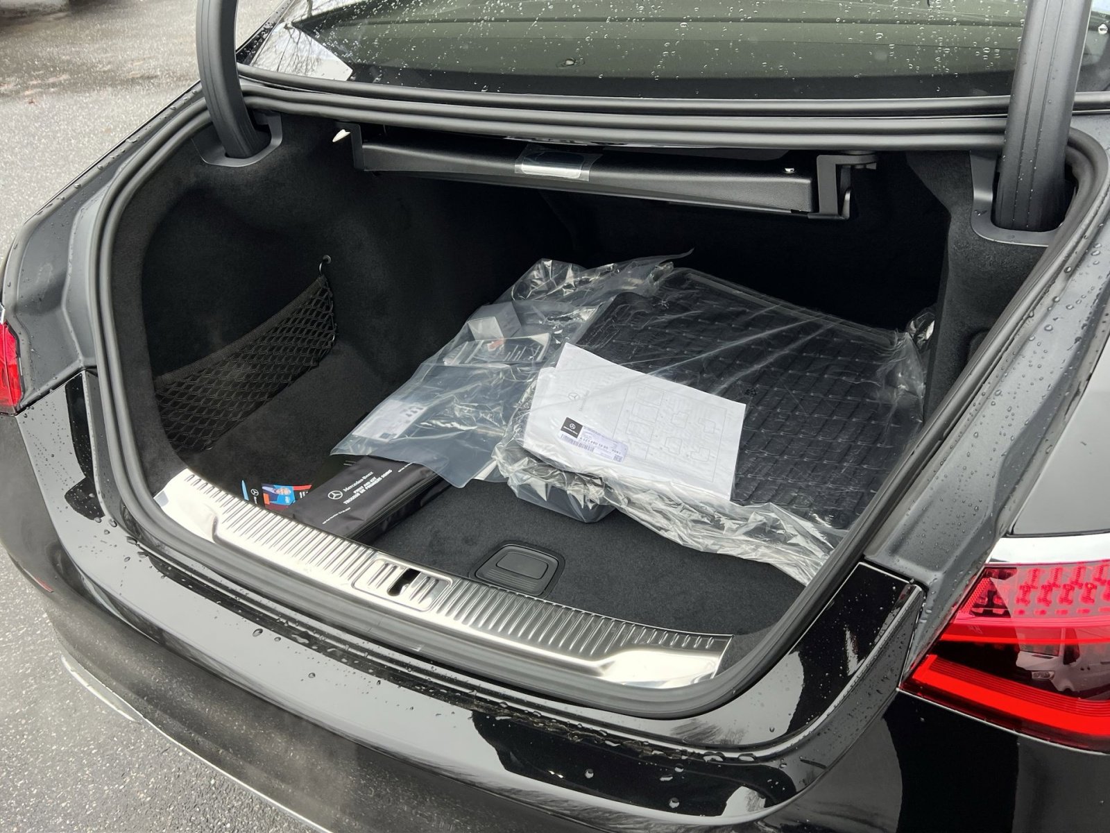 New 2026 Mercedes-Benz S 580 4MATIC Sedan image 24