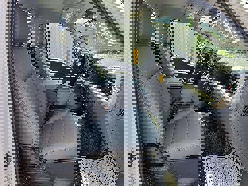 New 2026 Ford F350 XL w/ XL Chrome Package image 9