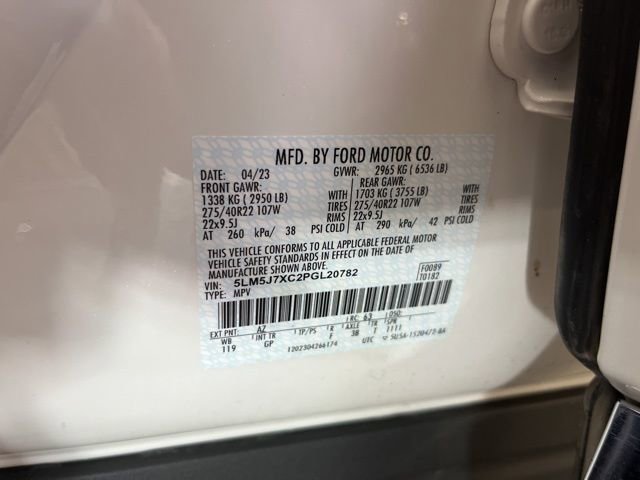 Used 2023 Lincoln Aviator Reserve w/ Equipment Group 201A AWD/4WD image 29