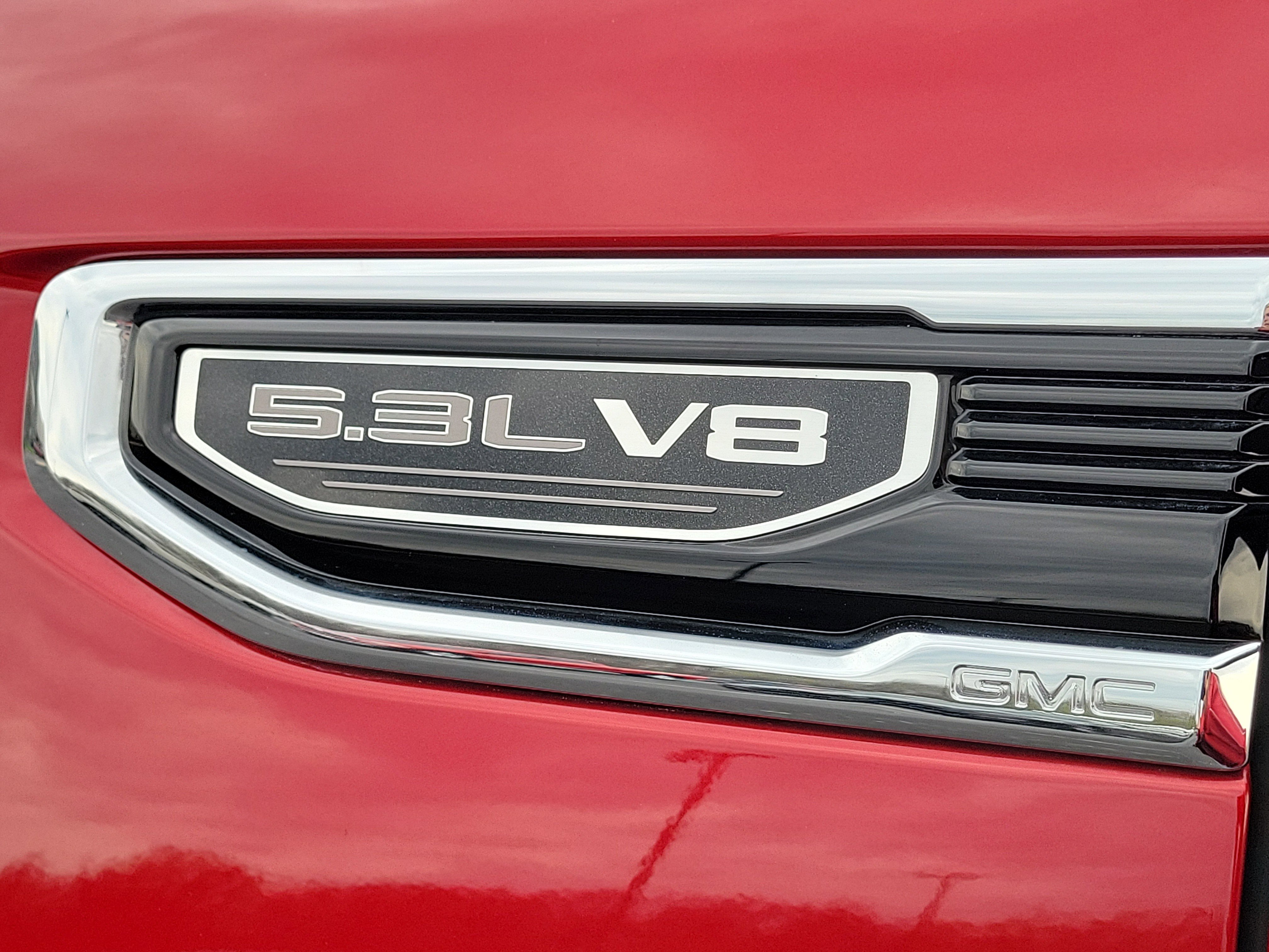 Used 2024 GMC Sierra 1500 SLT w/ SLT Premium Package image 9