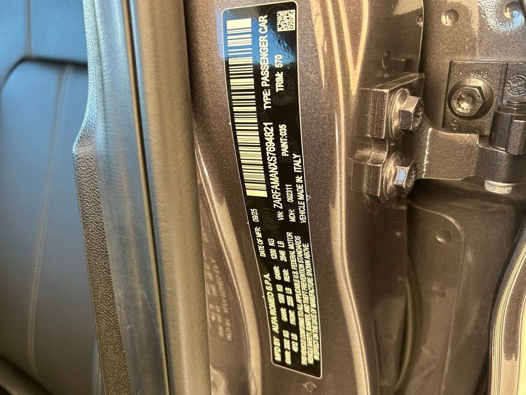 New 2025 Alfa Romeo Giulia image 40